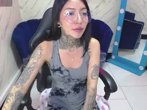 Screenshot from ashley_blum_v webcams