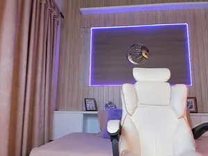 Screenshot from ashley_secret_ webcams