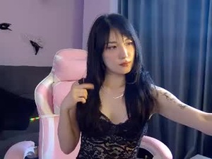 Screenshot from asiankiss18 webcams