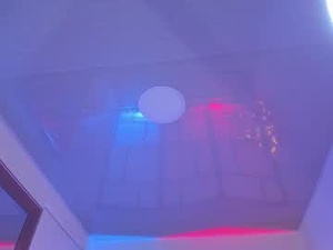 Screenshot from astartea_etoile webcams