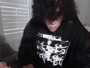 Screenshot from astertruong webcams