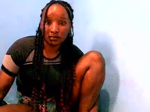 Screenshot from atachia03 webcams