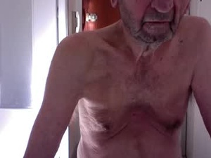 Screenshot from auguste688483 webcams