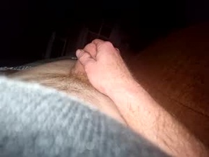 Screenshot from ausboytoy158772 webcams