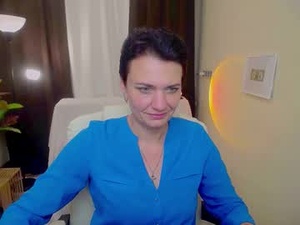 Screenshot from avasaturnian webcams
