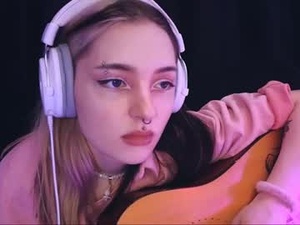 Screenshot from avi_nile webcams