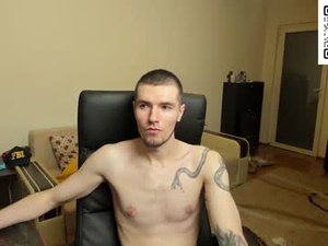 Screenshot from awesome_justin webcams