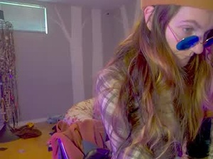 Screenshot from awesomeblossommm webcams