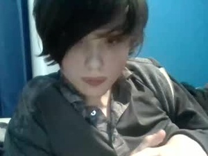 Screenshot from awesomename42 webcams