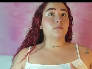 Screenshot from aylamarttinez webcams