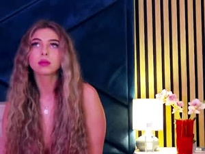 Screenshot from aylinrosee webcams