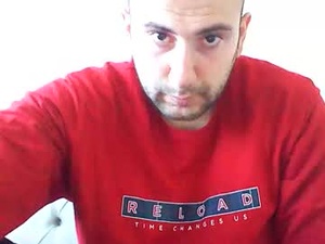 Screenshot from aymax95 webcams