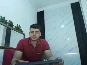 Screenshot from azzaret webcams