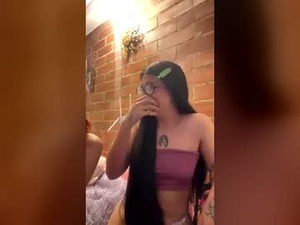 Screenshot from babeeel_sex webcams