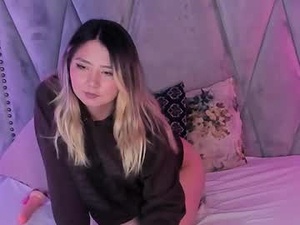 Screenshot from babyfoxxx_ webcams