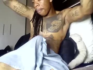 Screenshot from bad_dawgg webcams