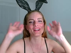 Screenshot from badkitty28 webcams