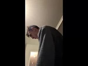 Screenshot from bankerscott734 webcams