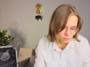 Screenshot from be_my_teacher webcams