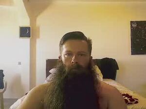 Screenshot from beardeddonkey88 webcams