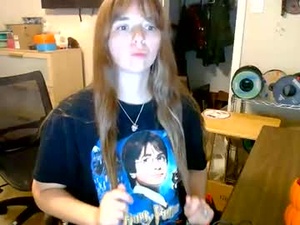 Screenshot from becca52196 webcams