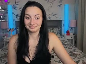 Screenshot from bella_muse__ webcams