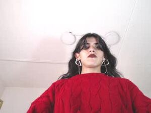 Screenshot from bella_poisonous webcams