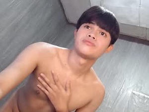 Screenshot from bellahard webcams