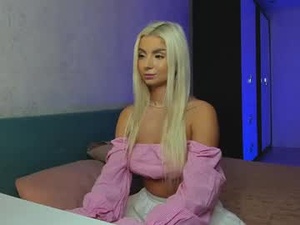 Screenshot from bellamur_ webcams