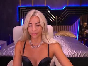 Screenshot from bellarayyy webcams