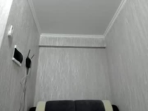Screenshot from bellastarr_ webcams
