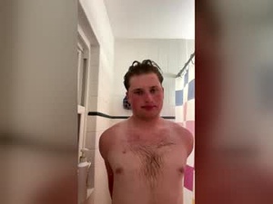 Screenshot from benjbell98 webcams