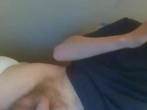 Screenshot from bernie484237 webcams