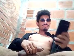 Screenshot from berry9917 webcams