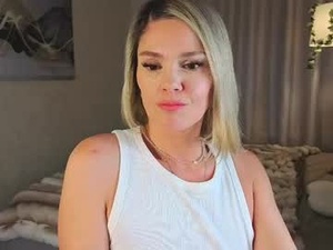 Screenshot from betty_brock webcams