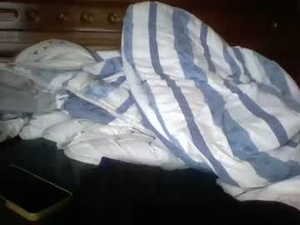 Screenshot from biass_ebony234 webcams
