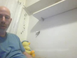 Screenshot from bibo62_99 webcams