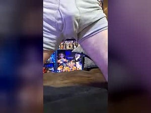 Screenshot from big_and_tasty_69 webcams