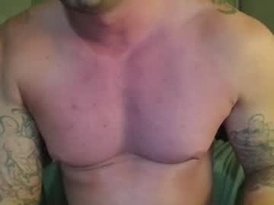 Screenshot from bigbones225 webcams