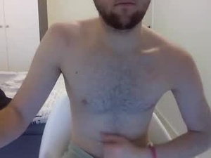 Screenshot from biggbaguette1 webcams