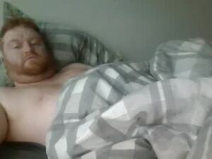 Screenshot from bigred92899 webcams