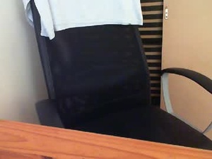 Screenshot from biguncutboy4u webcams