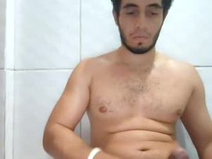 Screenshot from bitenco100 webcams
