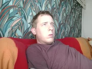 Screenshot from bizoukey15 webcams