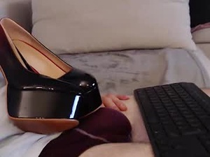 Screenshot from bl4ckfavi0r3 webcams