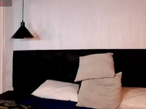 Screenshot from black_will_ webcams