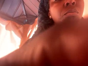 Screenshot from blackbeauty876 webcams