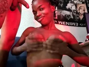 Screenshot from blackdiamon335 webcams