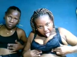 Screenshot from blackqueen98 webcams