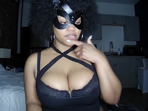 Screenshot from blacksirenqueen webcams
